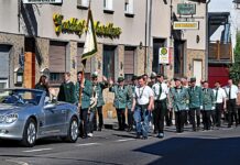 Kirmesumzug – ein fester Bestandteil der Rübenacher Kirmes